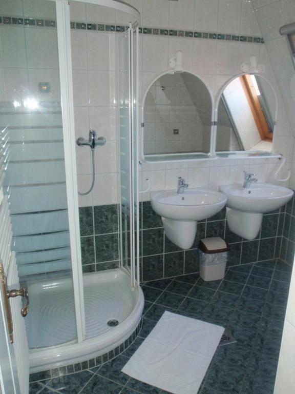 Margareta Apartmanhaz Apartment Hajduszoboszlo Room photo